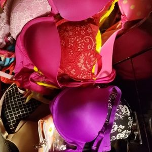 huge lot of victorias secret bras 34b and 36a